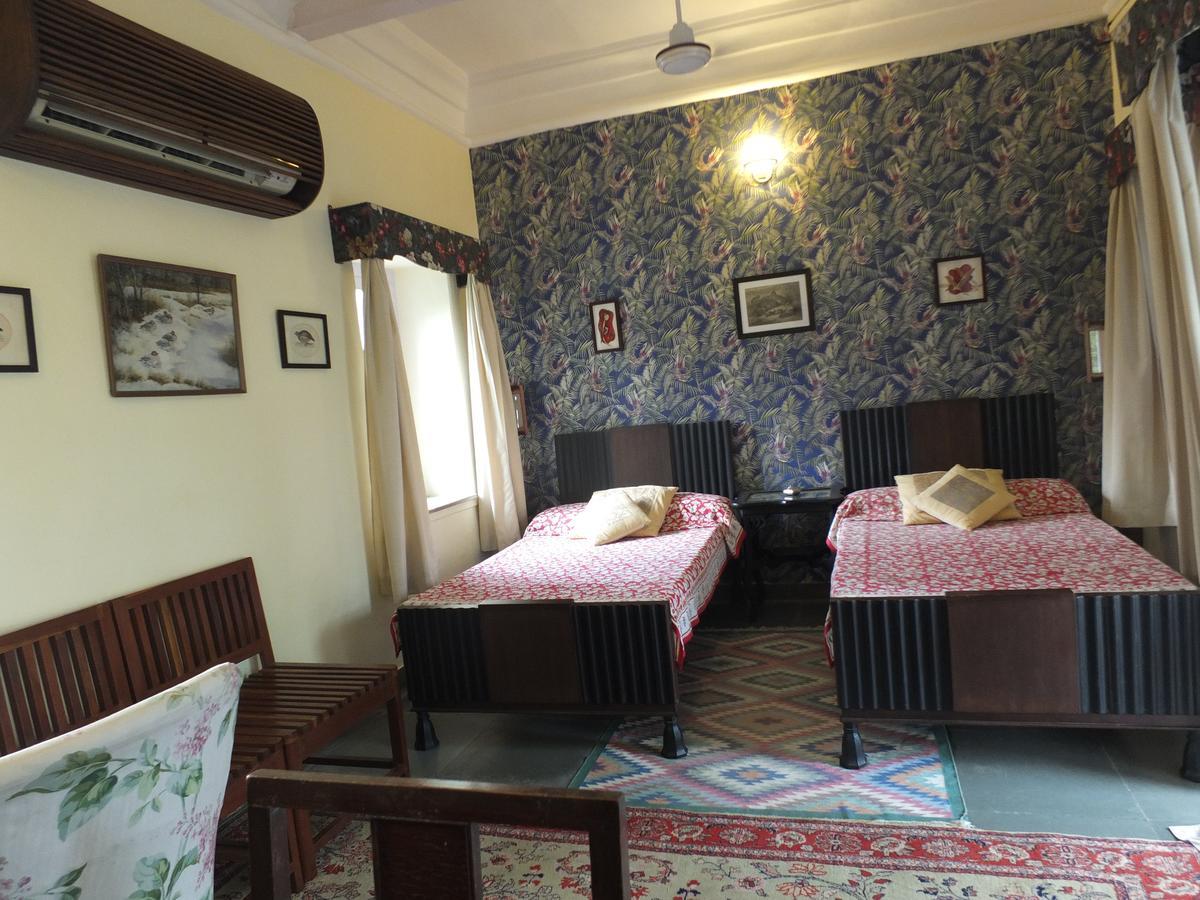 Udai Bilas Palace Dungarpur Bagian luar foto