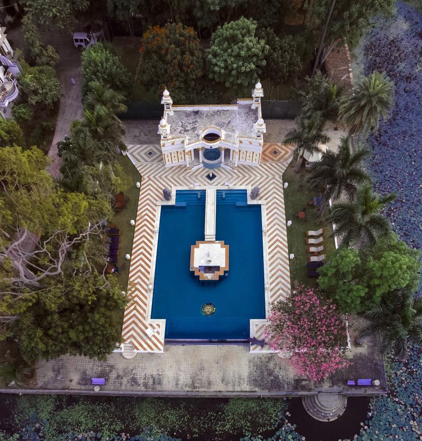 Udai Bilas Palace Dungarpur Bagian luar foto